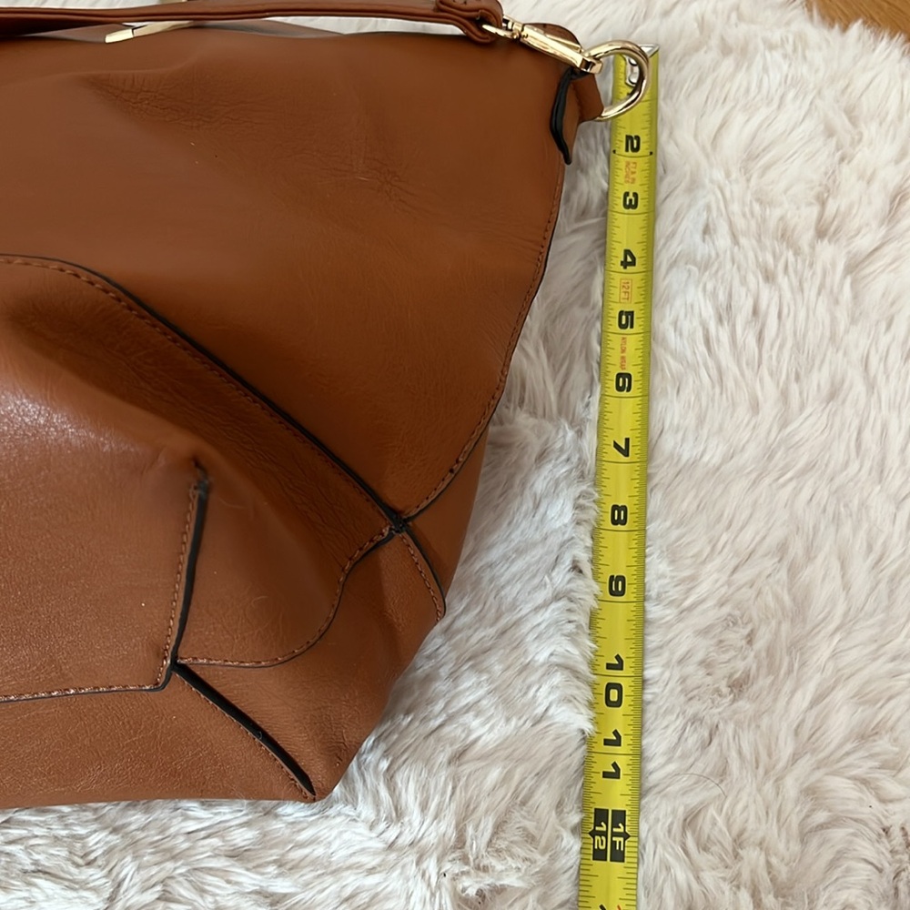 G.H.Bass & Co. Vegan Leather Tote, EUC - Picture 10 of 14